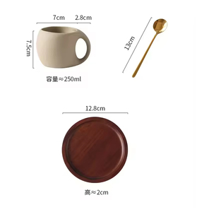 ชุดกาแฟเซรามิคทำมือสไตล์เรโทร พร้อมจานรองและช้อน หลายสี ใช้กับเครื่องล้างจานและไมโครเวฟได้ ของขวัญต้อนรับเปิดเทอม - Product Image 6