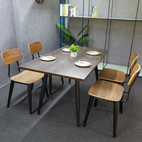 China Großhandels preis Fast Food geliefert Möbel Cafe Tisch und Stühle Set Eisen Holz Restaurant Möbel