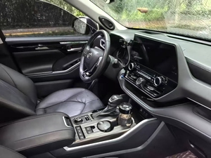 <span class=keywords><strong>Voiture</strong></span> d'<span class=keywords><strong>occasion</strong></span> <span class=keywords><strong>Toyota</strong></span> Highlander 2022 2.0T 380T 4WD Édition Prestige <span class=keywords><strong>7</strong></span> <span class=keywords><strong>places</strong></span> Transmission automatique - Product Image 5