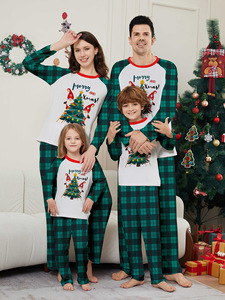 Pijamas Familiares Elegantes de Navidad, Conjuntos a Juego con Estampado de Ciervos de Dibujos Animados, Ropa de Dormir Tejida a Cuadros - Product Image 3