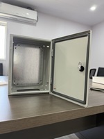 Boîtier électrique mural étanche IP66 à porte unique, coffret de commande en acier, armoire de distribution pour la sécurité extérieure