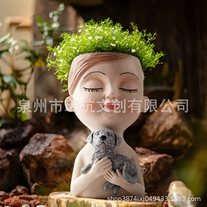 แจกันเรซิ่นรูปเด็กผู้หญิงถือแมวและสุนัข  กระถางดอกไม้รูปหน้าคน สไตล์โบฮีเมียน 2 ชิ้น ของตกแต่งห้องนั่งเล่น - Product Image 4