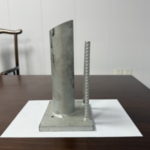 Colonne préfabriquée galvanisée avec base encastrée et double armature déformée, support d'ancrage <span class=keywords><strong>en</strong></span> acier soudé - Product Image 4
