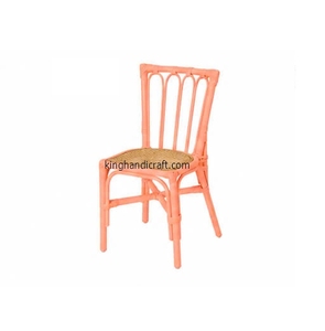 Chaise Enfant en Rotin Faite à la Main pour Événements et Fêtes – Sièges Durables à Louer pour Mariages et Anniversaires - Product Image 1