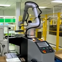 Robot collaboratif de palettisation de 35 kg, contrôlé par PLC, robot fixe avec portée de 2246 mm, IP67, 5 articulations, pour applications de soudage