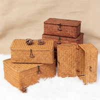 Panier de rangement en osier avec couvercle, panier en herbe de mer tissé à la main, bacs de rangement rectangulaires, boîtes de rangement pour la maison, organisateur de garde-robe