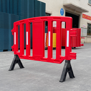 Barrière de circulation routière en plastique HDPE rouge de 1500 mm, réflecteur prismatique haute intensité, protection IP10, chantier routier, sécurité - Product Image 2