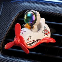 Nouveau diffuseur de voiture astronaute avec hélice : Diffuseur décoratif mini avion pour grille d'aération de climatisation