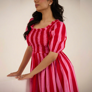 Robe longue en mousseline rayée rouge et rose, col carré, manches bouffantes, coupe trapèze, décontractée, pour l'été, en tissu respirant - Product Image 1