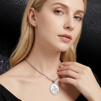 Meilleures ventes transfrontalières : Colliers pendentifs pour hommes en acier inoxydable, design tendance et élégant, motif visage et bambou, parfaits pour l'Europe