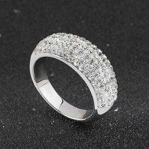 Anillo de Acero Inoxidable para Mujer con Cristales de Circonia Cúbica, Anillo de Compromiso y Boda Elegante para Damas - Product Image 2