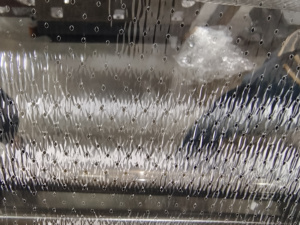 Machine de perforation et de découpe à rouleaux à aiguilles chaudes à grande vitesse, poinçonneuse rotative pour <span class=keywords><strong>film</strong></span> d'emballage rétractable non tissé POF - Product Image 2