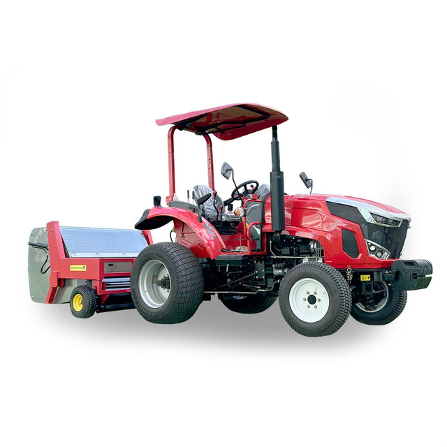 DENAIYOU QS1500 Steel Red Tractor Turf Sweeper Collector 1.8m Hopper 1610mm Working Width Outdoor Use Golf Courses 550kg 1 Year