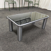 Table basse contemporaine d'accent avec la base d'acier inoxydable et la surface en verre