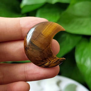 Vente chaude de sculptures de lune en cristal naturel, artisanat manuel, pierre de guérison, multi-matériaux - Product Image 3