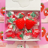 Jouet anti-stress souple et mignon en forme de fraise rouge à bas prix pour enfants – Cadeau idéal