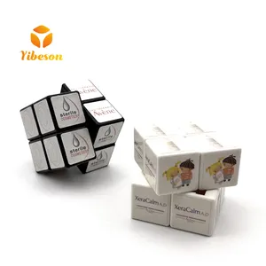 OEM personnalisé votre propre logo publicité éducation jouet en plastique 2 par 2 mini Puzzle Cube avec autocollant