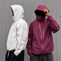 Veste coupe-vent pour homme, fabriquée par un fabricant de vêtements, avec logo personnalisé, pour la randonnée en plein air, en softshell, à capuche, zippée, en nylon imperméable, ripstop, pour le cyclisme