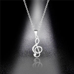 Kalung Liontin Baja Tahan Karat, Perhiasan Fesyen Kalung Liontin Musik Kupu-kupu Berongga Baja Tahan Karat - Product Image 1