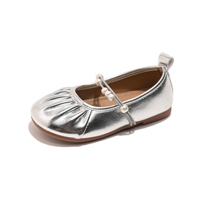 Chaussures Mary Jane en gros pour enfants, nouvelles chaussures décontractées à semelle souple avec perles pour filles, collection printemps, style princesse - Product Image 5