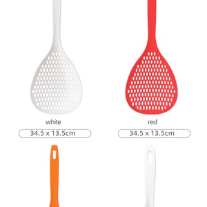 Cuillère passoire multi-usages en maille pour cuisine domestique, idéale pour égoutter l'huile, frire, égoutter et ramasser les boulettes - Product Image 6