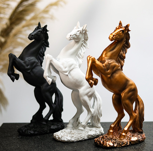 Nueva Escultura de Caballo de Resina, Resistente al Agua, Pintada, Arte Animal para Sala de Estar u Oficina - Product Image 6