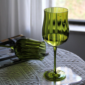 Verre à vin vert vintage français soufflé à la main, <span class=keywords><strong>forme</strong></span> tulipe, avec pied, pour <span class=keywords><strong>champagne</strong></span> et vin rouge, idéal pour les mariages et événements - Product Image 5