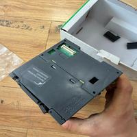 Controlador Lógico Programable PLC TM241CE40R M241 Ethernet para Automatización de Máquinas y Control de Movimiento OEM