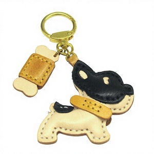 Nouveau style Weilei, pendentif bouledogue français en cuir véritable tanné végétal, forme irrégulière sculptée, teinture végétale, décoration, <span class=keywords><strong>porte</strong></span>-<span class=keywords><strong>clés</strong></span> - Product Image 1