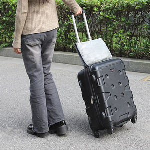 قابلة للطي لرحلات الطائرات والسفر على الطريق ، وسادة سفر وسيارة مدمجة مع حقيبة 2 في 1 - Product Image 2