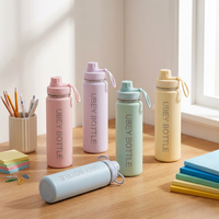 Bouteille d'eau sport en acier inoxydable 710 ml à couleurs contrastées, grande capacité, vente chaude