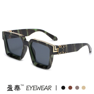 Yingtai Eyewear <b>Square</b> <b>Frame</b> Sunglasses UV400 Plastic Metal Unisex Fashionable Street Style - Product Image 1