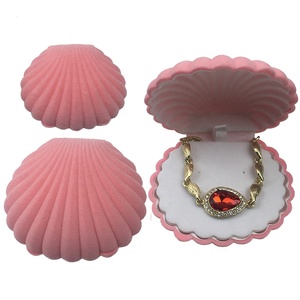 Caja de conchas de terciopelo rosa, joyería, anillos, pendientes, colgante, collar - Product Image 1
