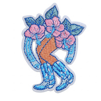 Offre Spéciale : Patchs Brodés Ocean Cowgirl à Thermocoller – Applique Bleu Clair Style Plage, Surf et Western pour Chapeaux, Sacs et Vêtements