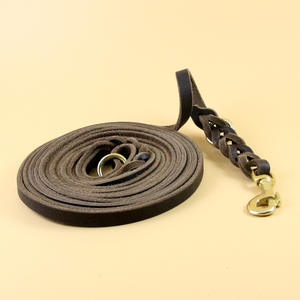 Collar y Correa de Cuero Trenzado Personalizado OEM ODM, Arnés de Cuero Genuino para Mascotas, Correa para Perros y Gatos Hecha de Cuero de Grano Completo, Color Personalizado - Product Image 4