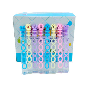2023 gros jouet de fête de <span class=keywords><strong>mariage</strong></span> en plein air enfants bulles en plastique baguette petit tube mini <span class=keywords><strong>bulle</strong></span> de savon - Product Image 6