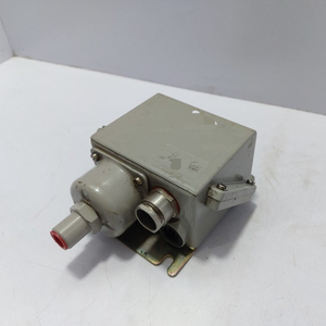 1 Buah Baru Lcp12 <span class=keywords><strong>P</strong></span>/n 132b0281 Adaptor Lcp Grafis Baru Asli Stok Tersedia Otomatisasi Industri Pac Pemrograman Plc Khusus - Product Image 2