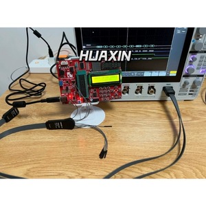 Tektronix MDO32 MDO34 Hybrid Domain 2/4 ช่องสัญญาณ พร้อมแบนด์วิดท์ 1G รองรับ OEM แบบกำหนดเองสำหรับเครื่องมือทดสอบ - Product Image 3
