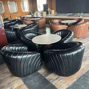 Sillas de Restaurante de Madera de Diseño Antiguo Moderno Personalizables, Muebles Comerciales Duraderos y Ecológicos para Restaurantes - Product Image 1