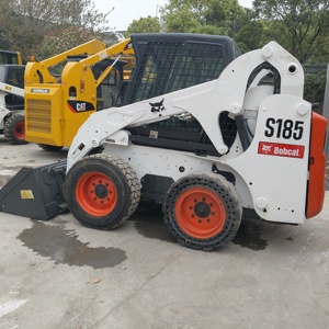 รถตักล้อยาง Bobcat S185 รุ่นดั้งเดิมจากสหรัฐอเมริกา พร้อมบุ้งกี๋ขุดขนาด 0.72 ลูกบาศก์เมตร น้ำหนักใช้งาน 2.82 ตัน สภาพดี - Product Image 1