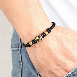 Pulsera <span class=keywords><strong>de</strong></span> Cuero Genuino con Cordón Tejido, Estilo Deportivo, Acero Inoxidable, Estilo Campeón <span class=keywords><strong>Mundial</strong></span> 2026, para Hombre - Product Image 4