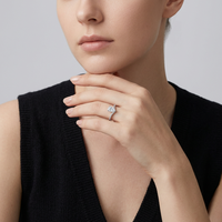Prix d'usine Nouveau design Vente en gros Bague de mariage en moissanite taille poire couleur D VVS1 pour femme en argent sterling 925