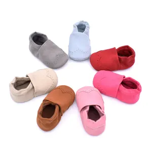 New Abrasive Leather Babyshoes One Pair Sell Cute 0-1 Year Old Soft Sole Toddler Shoes 7-color Baby Shoes Boy