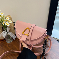 Nouveau Sac Bandoulière Semi-Circulaire de Designer 2026 de Haute Qualité avec Décoration Corde Suspendue, Sac à Main Femme à Bas Prix