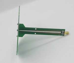Antena Helicoidal Isométrica de Banda Ancha 0.8~8.5GHz con Polarización Circular para Medición y Análisis de Dirección 526851 - Product Image 5