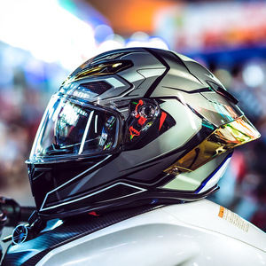 <span class=keywords><strong>Casque</strong></span> de <span class=keywords><strong>moto</strong></span> intégral pour hommes et femmes, adapté à toutes les saisons, avec double visière - Product Image 2