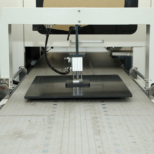 Caja de teléfono de reloj de anillo de alta precisión de alta velocidad Máquina de fabricación de <span class=keywords><strong>cajas</strong></span> rígidas Equipo de post-prensa - Product Image 3