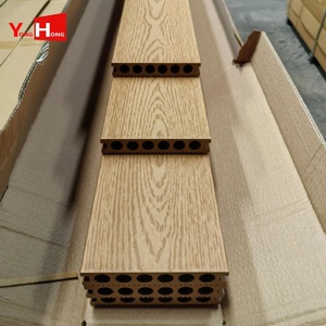 Planches de terrasse en composite WPC haute durabilité pour projets d'aménagement paysager commercial - Product Image 3
