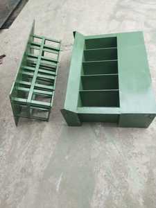 Máquina Hidráulica de Alta Resistencia 1060 para Fabricación de Bloques Huecos - Product Image 1