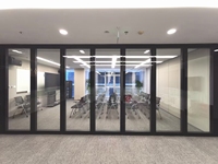 Cloison de séparation en verre aluminium insonorisée mobile moderne sur mesure, panneaux coulissants modulaires réglables (épaisseur 65 mm) pour bureau et école